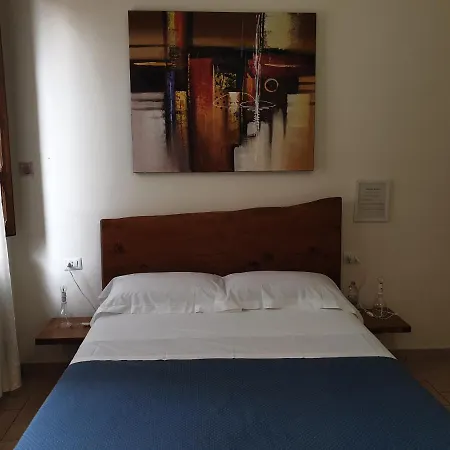 Bed & Breakfast 3b